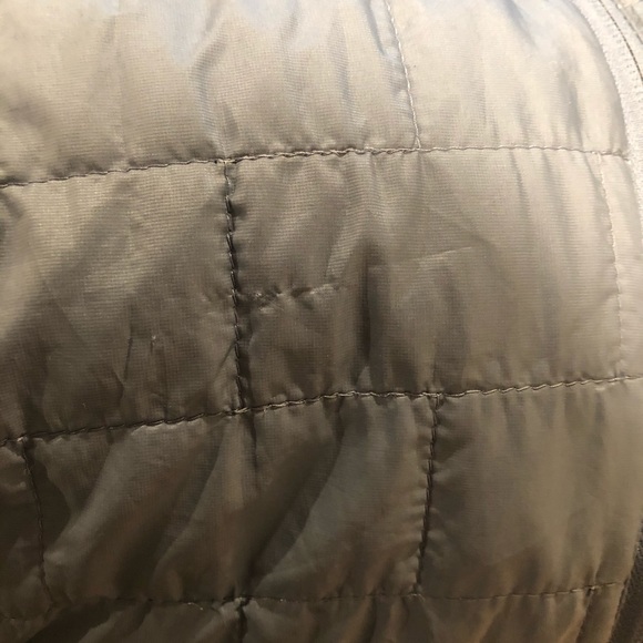 Patagonia Nano Puff Vest - Large - Picture 6 of 8